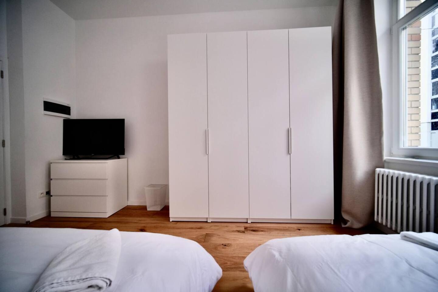 Smart Appart - Brussels North Panzió Kültér fotó