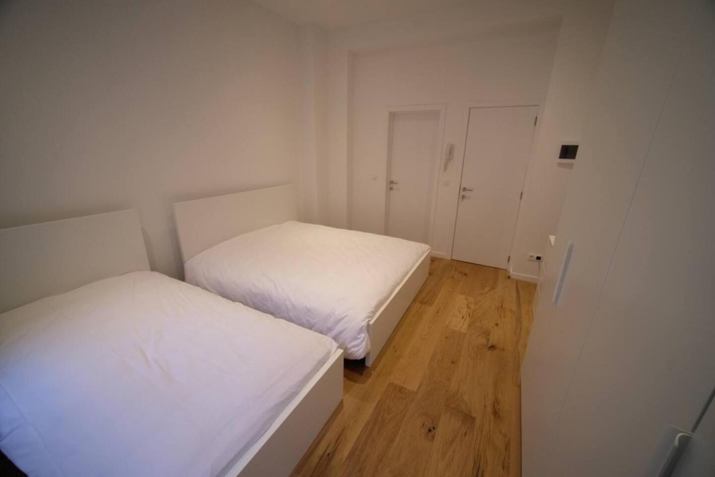 Smart Appart - Brussels North Panzió Kültér fotó
