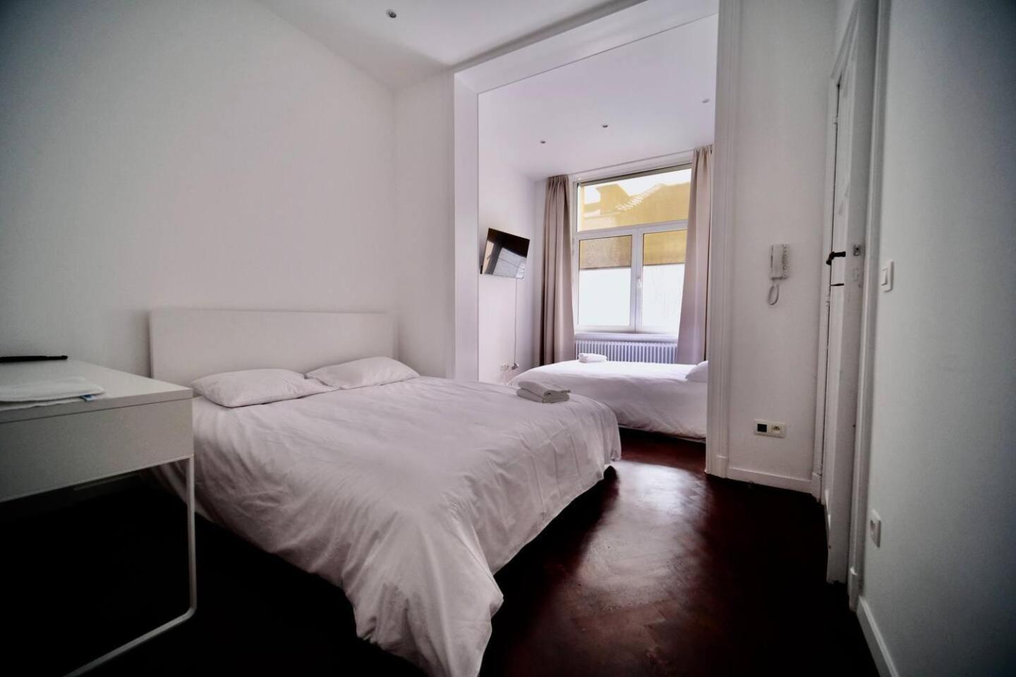 Smart Appart - Brussels North Panzió Kültér fotó