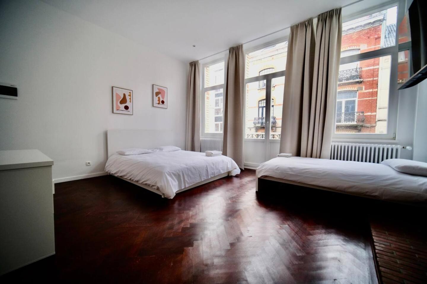 Smart Appart - Brussels North Panzió Kültér fotó